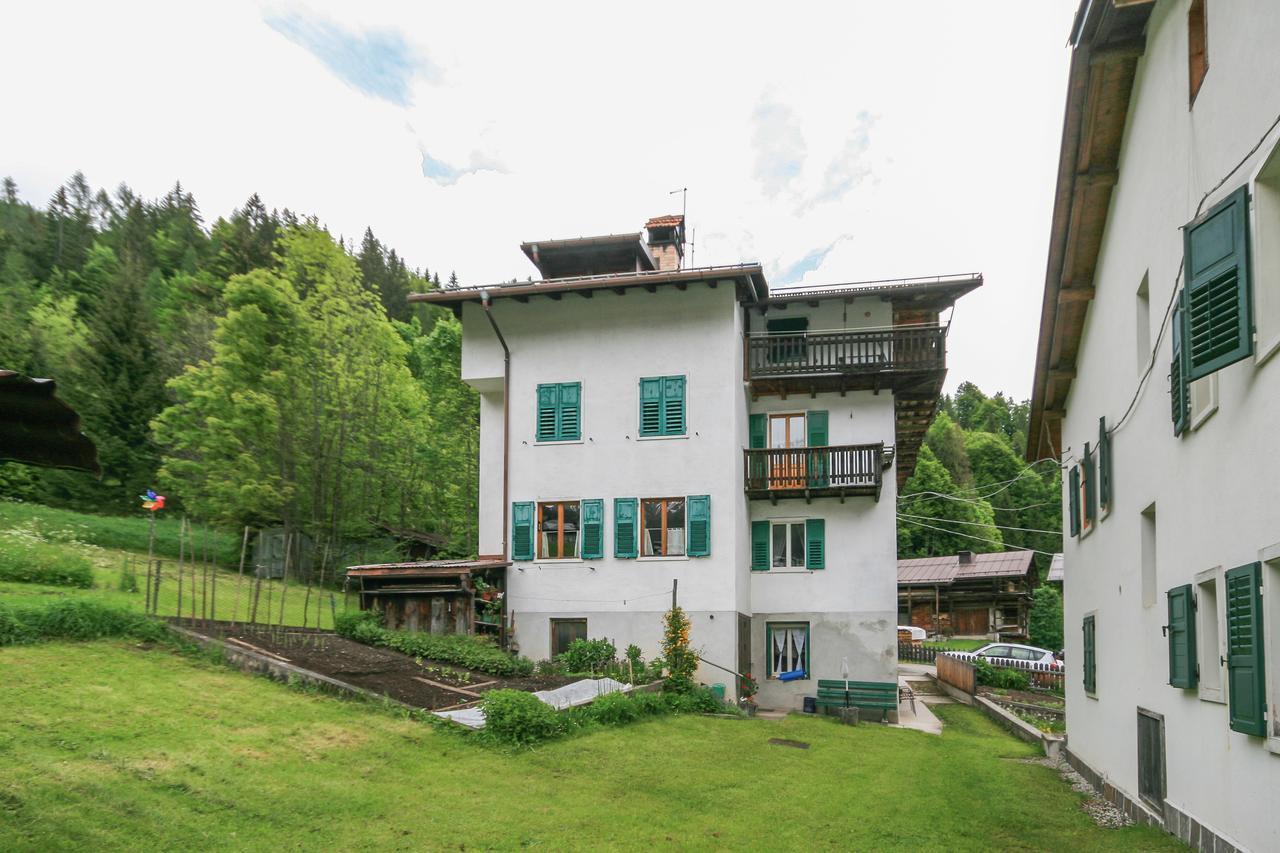 Ferienwohnung Casa Silva Falcade Exterior foto