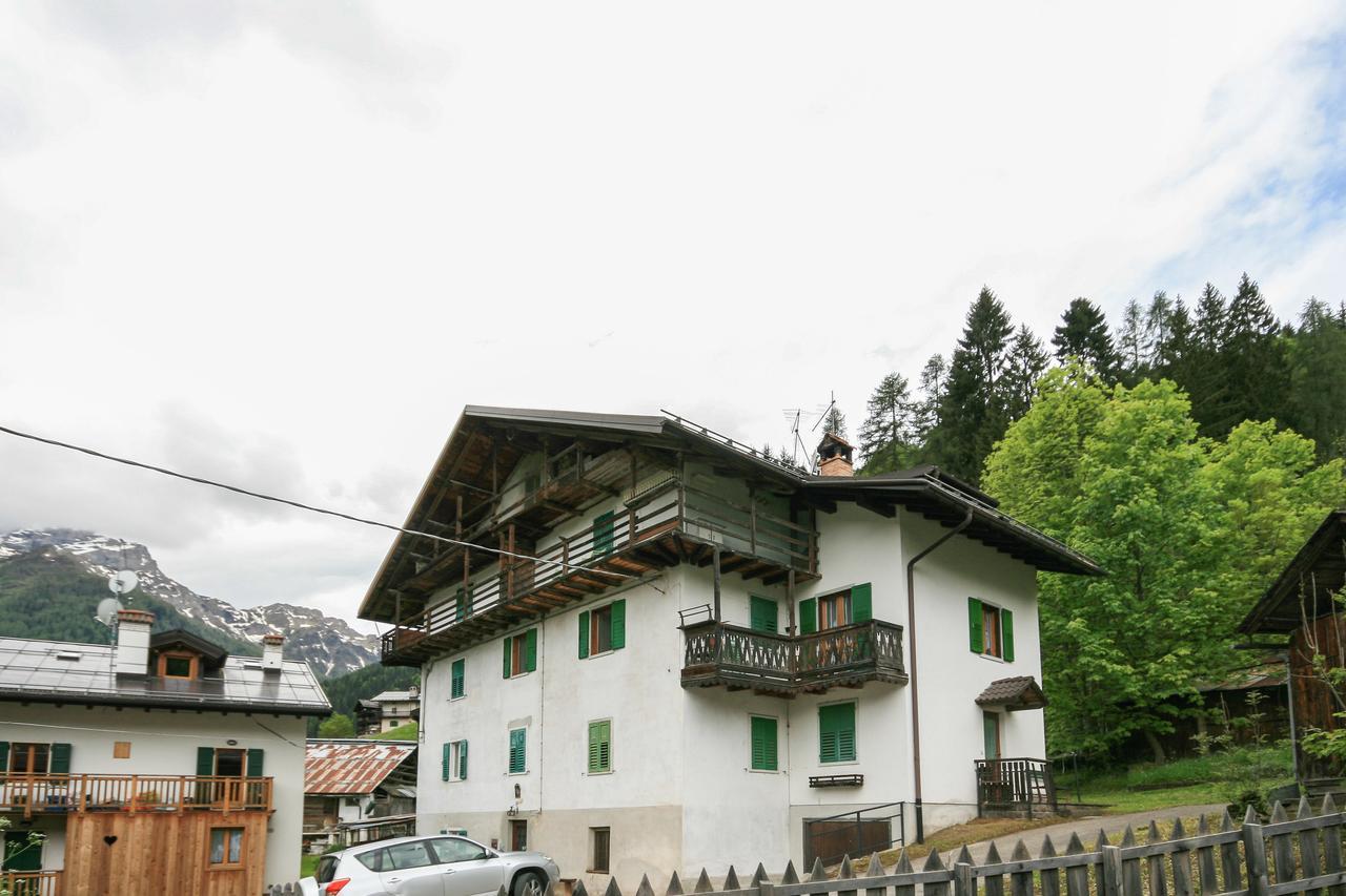 Ferienwohnung Casa Silva Falcade Exterior foto